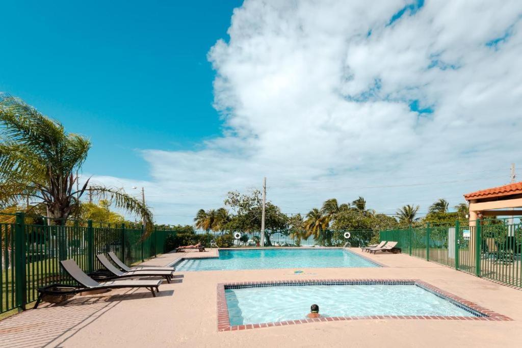Oceania Apartments At Arecibo 681 Ocean Drive Exterior foto